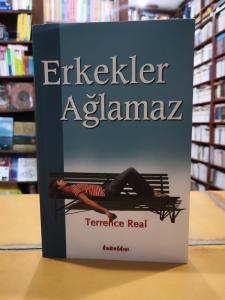 Erkekler Ağlamaz