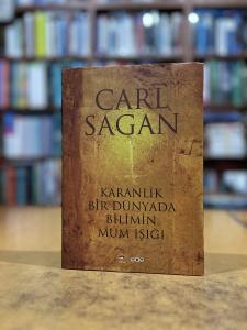 Karanlık Bir Dünyada Bilimin Mum Işığı