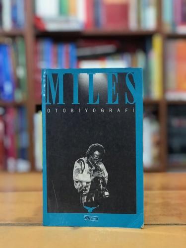 Miles Biyografi Miles Davis & Quincy Troupe